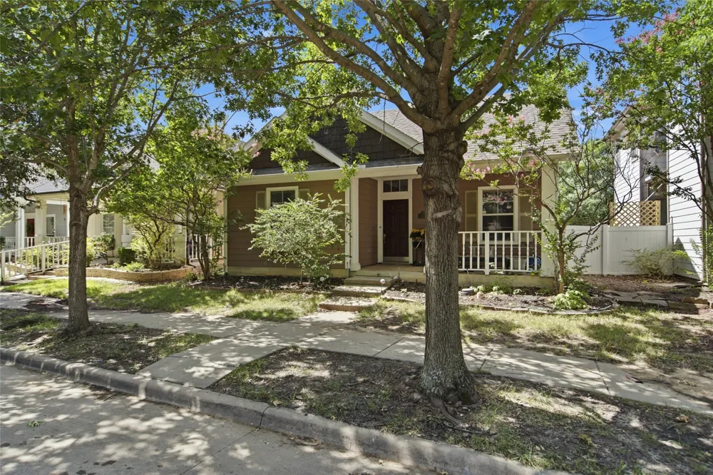 1728 Mercer Way Savannah, TX 76227