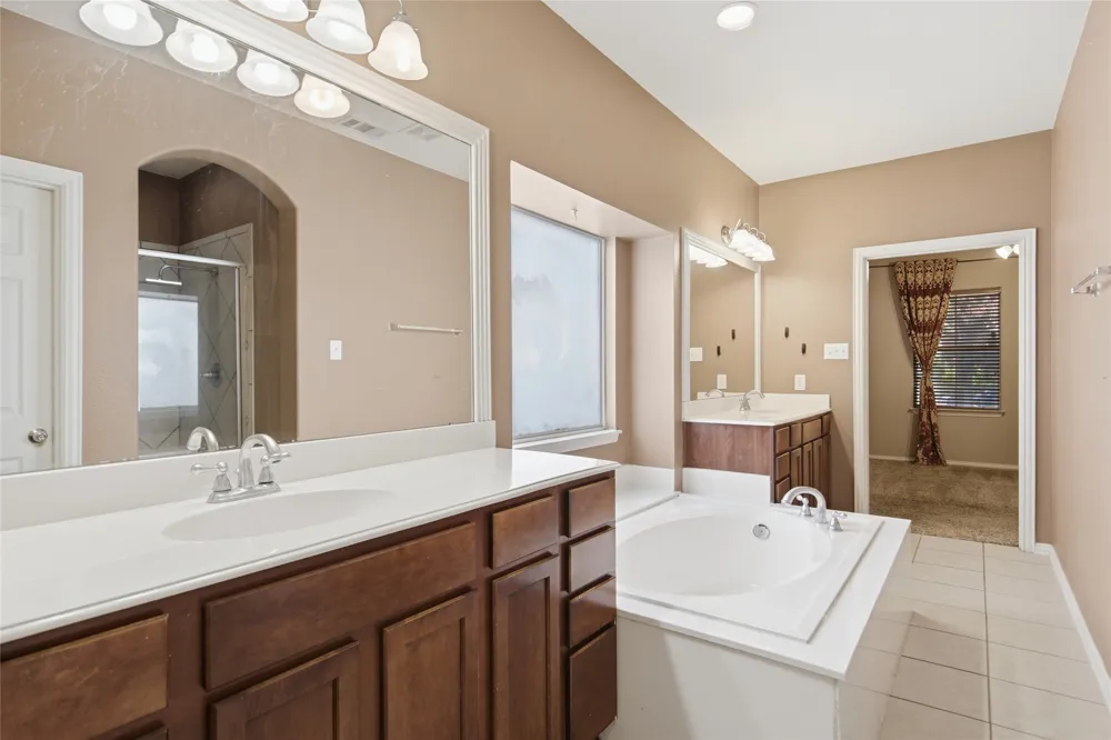 1728 Mercer Way Savannah, TX 76227