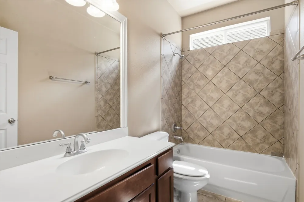 1728 Mercer Way Savannah, TX 76227