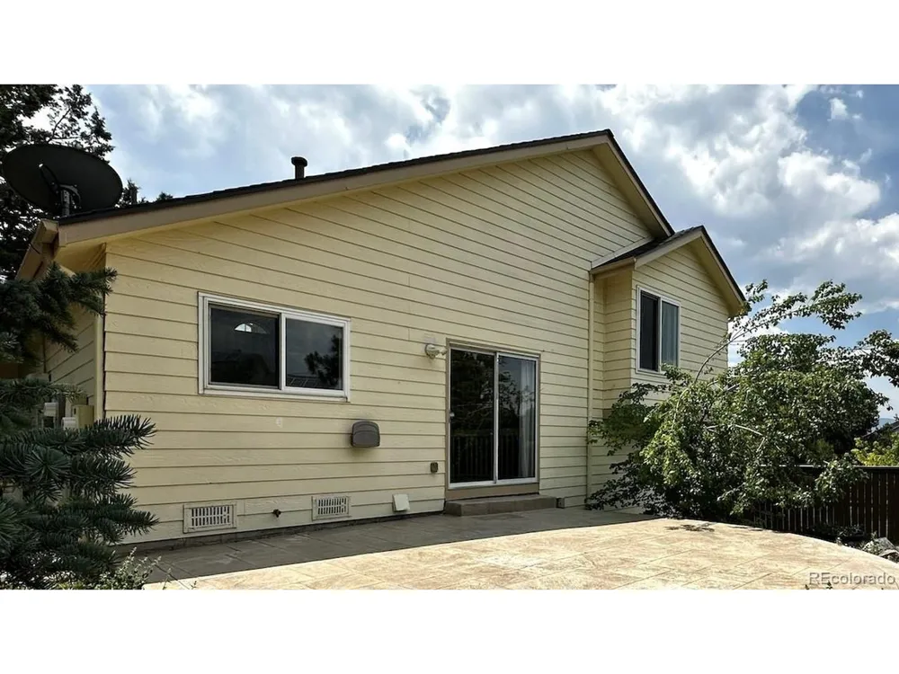 841 Thames Street Highlands Ranch, CO 80126