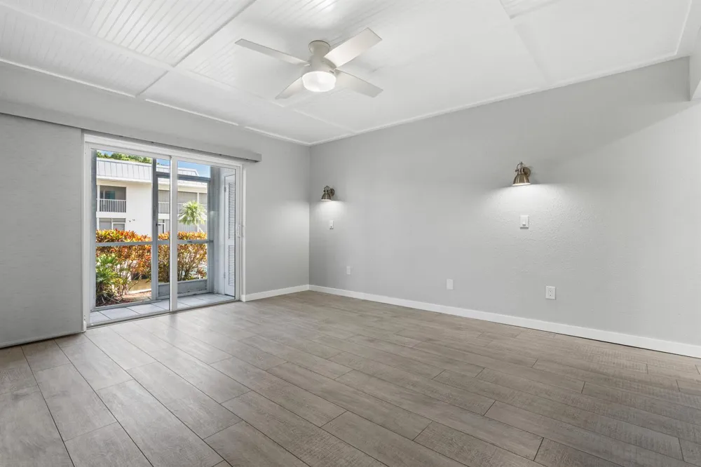 1864 SW Palm City Road #Unit 103 Stuart, FL 34994