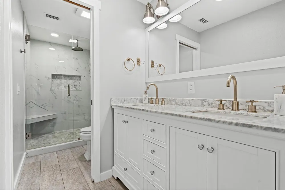 1864 SW Palm City Road #Unit 103 Stuart, FL 34994