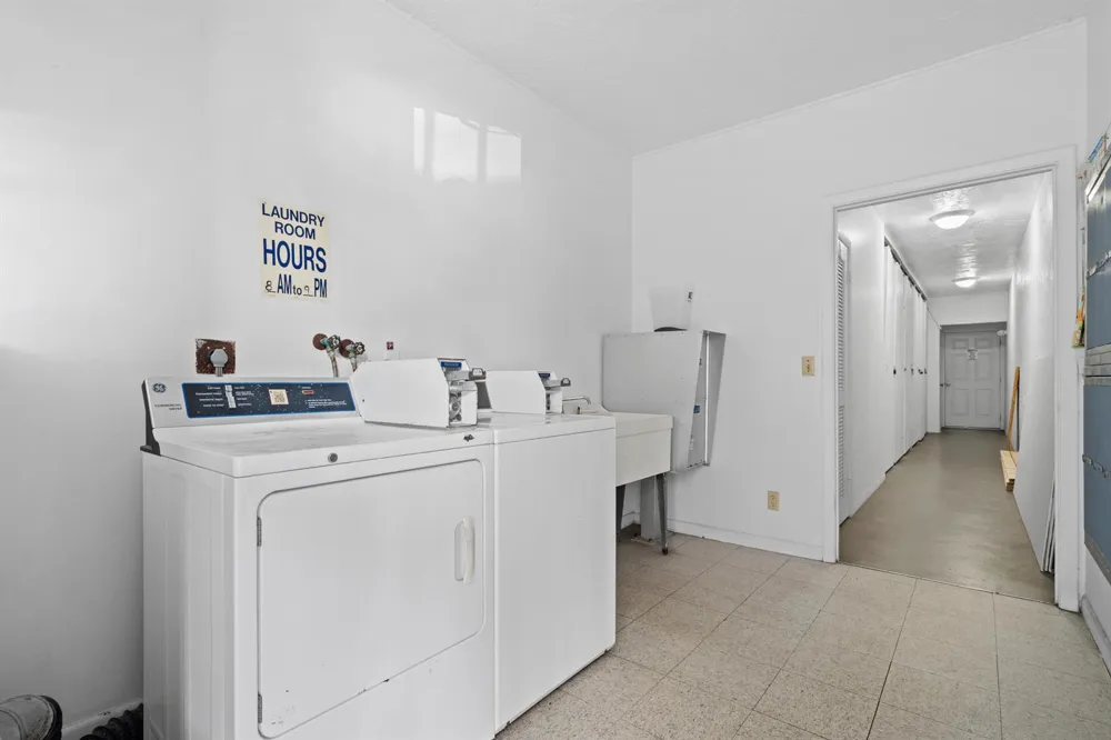 1864 SW Palm City Road #Unit 103 Stuart, FL 34994