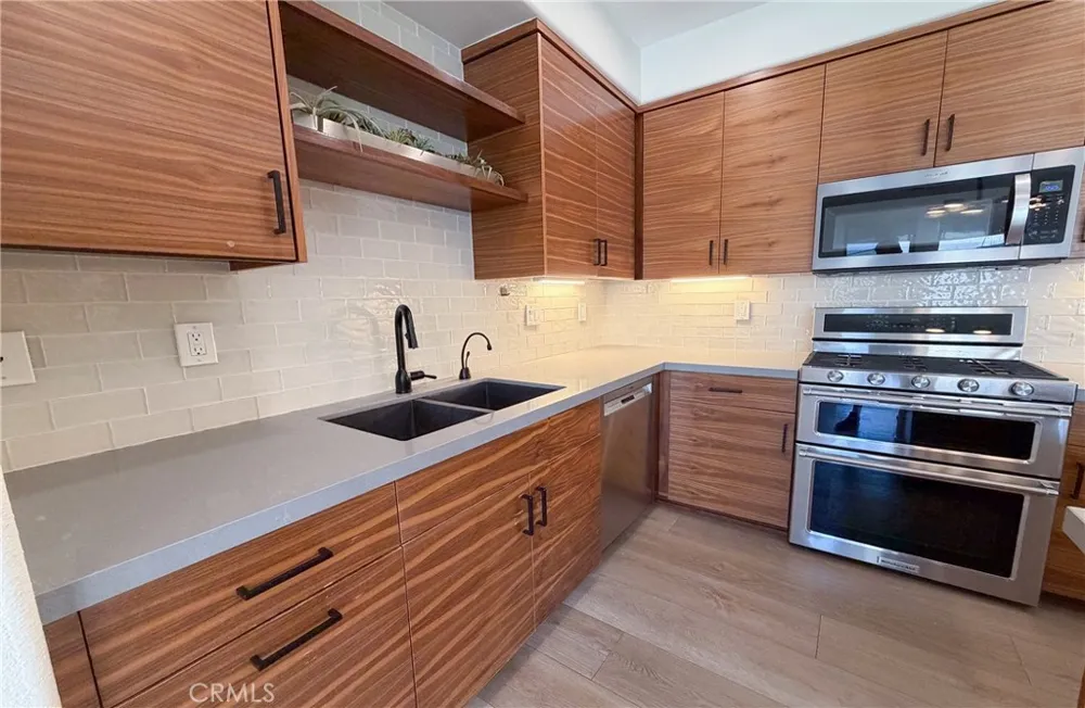 5406 W 149th Place #7 Hawthorne, CA 90250
