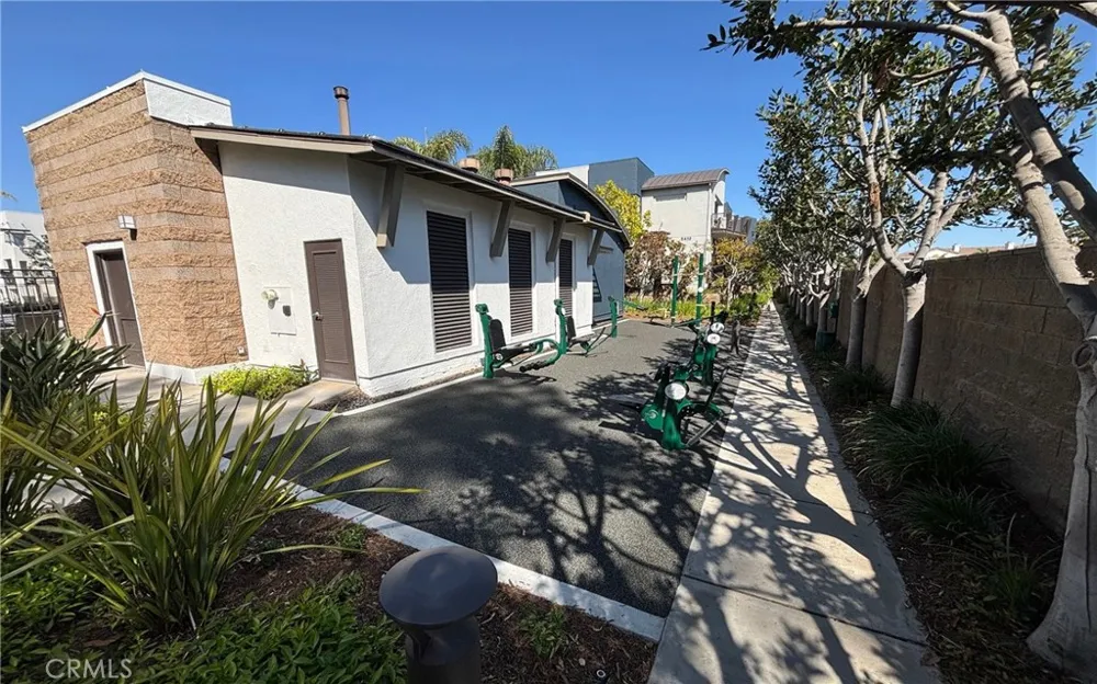 5406 W 149th Place #7 Hawthorne, CA 90250