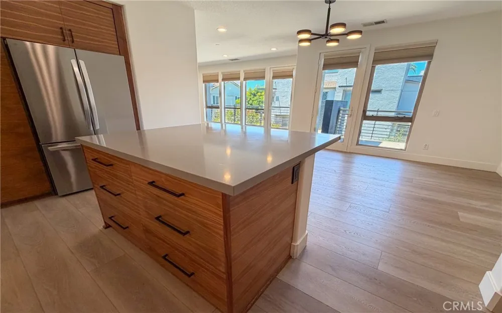 5406 W 149th Place #7 Hawthorne, CA 90250