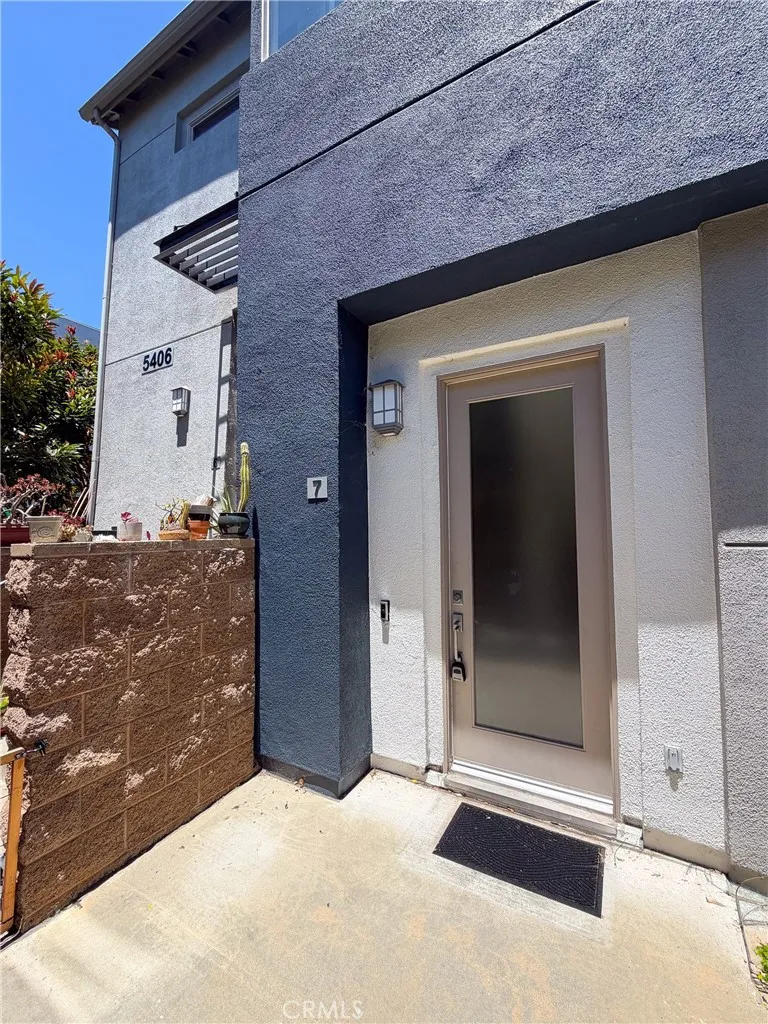 5406 W 149th Place #7 Hawthorne, CA 90250