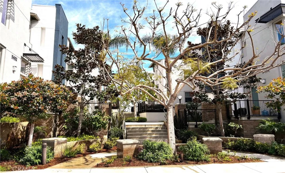 5406 W 149th Place #7 Hawthorne, CA 90250
