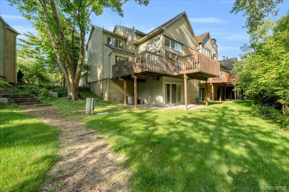37418 Legends Trail Drive Farmington Hills City, MI 48331