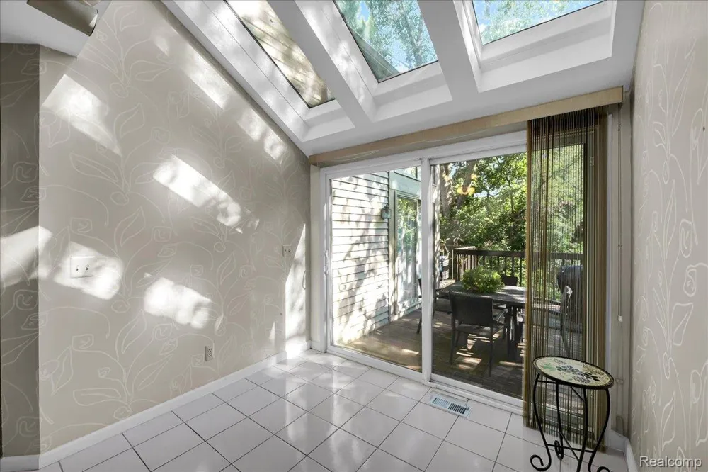 37418 Legends Trail Drive Farmington Hills City, MI 48331