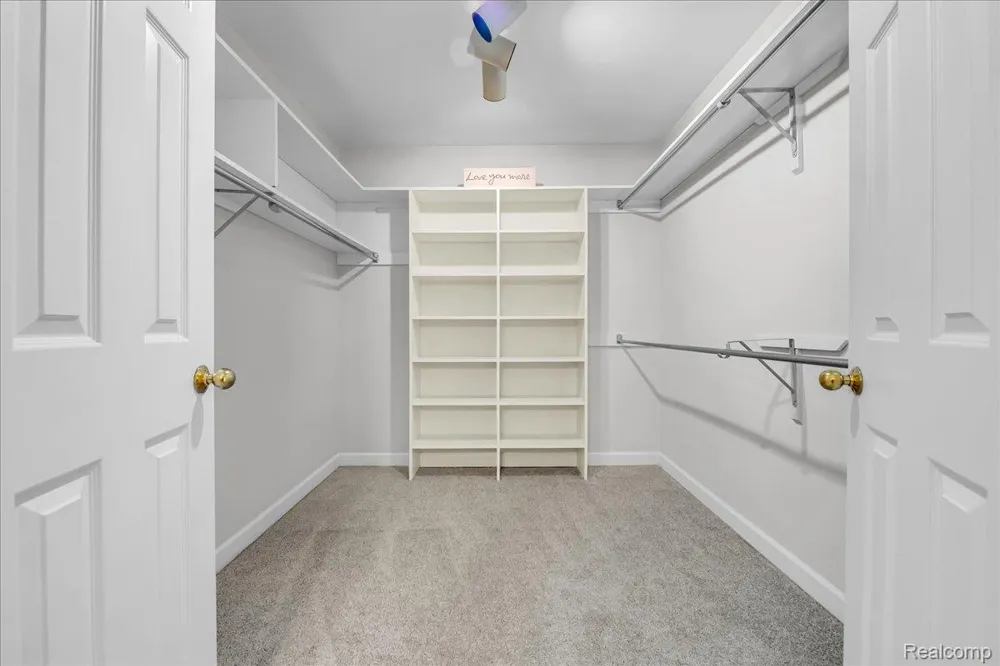 37418 Legends Trail Drive Farmington Hills City, MI 48331