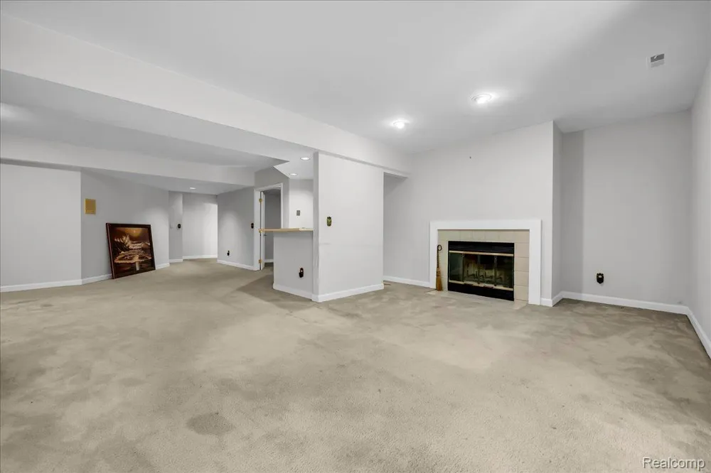 37418 Legends Trail Drive Farmington Hills City, MI 48331