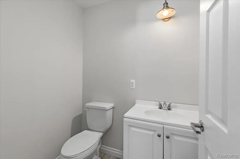 15175 Worden Rd. Groveland Township, MI 48442