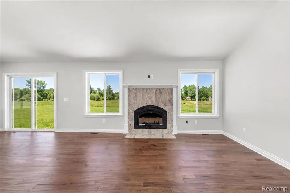 15175 Worden Rd. Groveland Township, MI 48442
