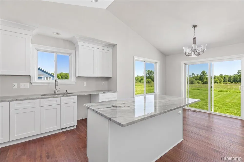 15175 Worden Rd. Groveland Township, MI 48442