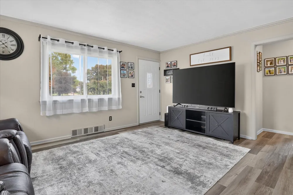 68958 Claire Street Edwardsburg Village, MI 49112
