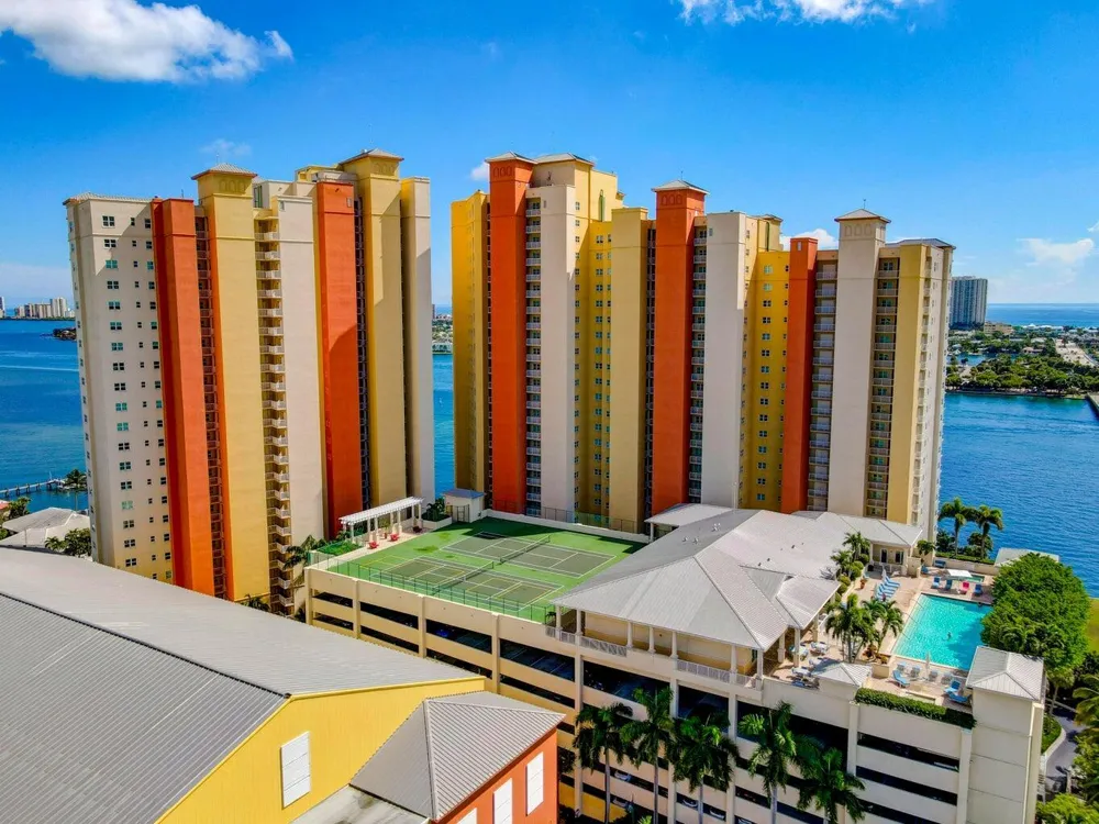 2650 Lake Shore Drive #1005 Riviera Beach, FL 33404
