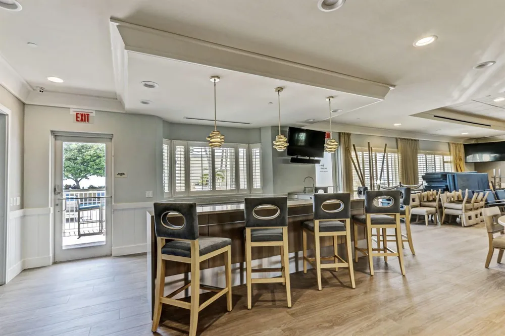 2650 Lake Shore Drive #1005 Riviera Beach, FL 33404