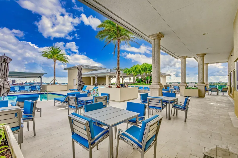 2650 Lake Shore Drive #1005 Riviera Beach, FL 33404