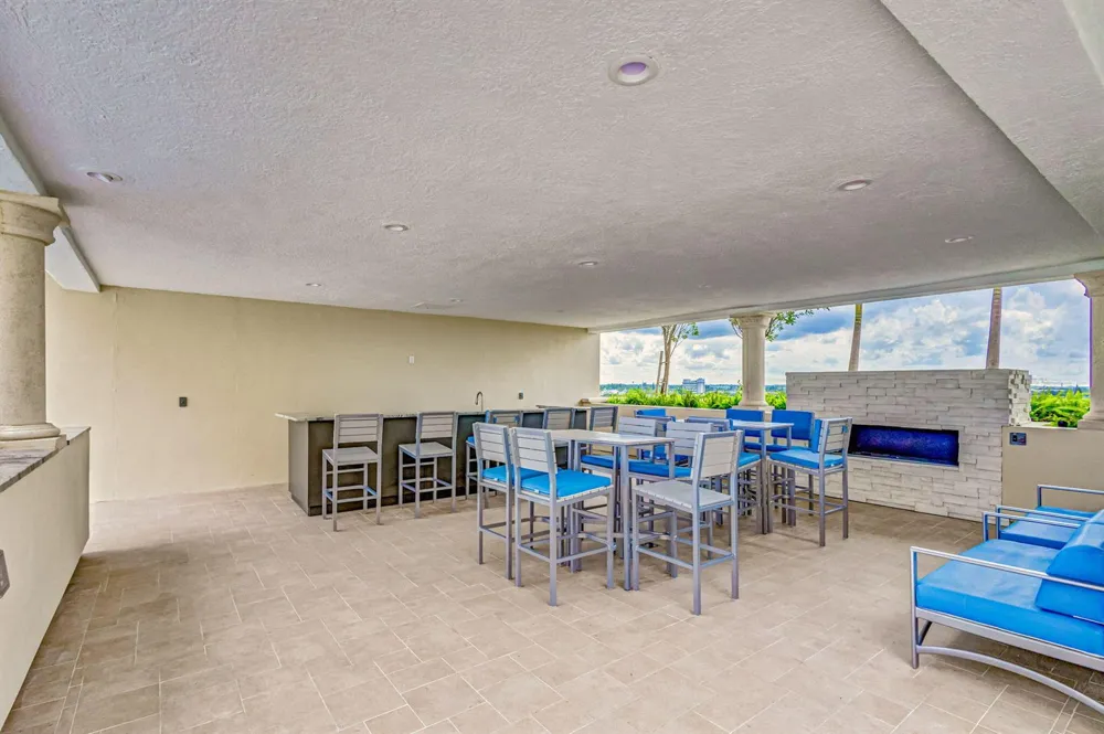 2650 Lake Shore Drive #1005 Riviera Beach, FL 33404