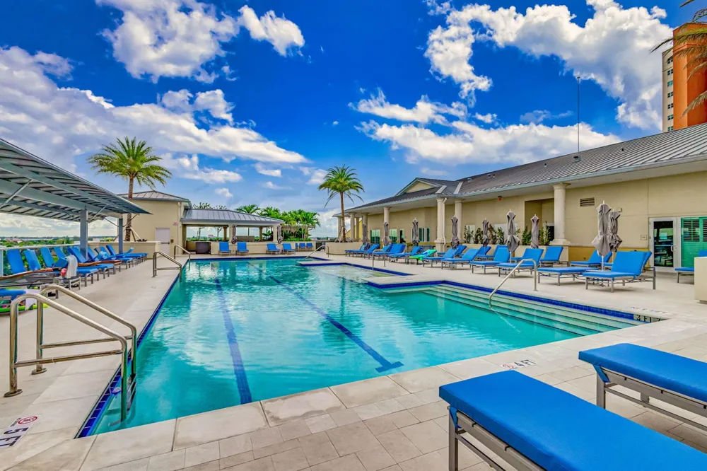 2650 Lake Shore Drive #1005 Riviera Beach, FL 33404