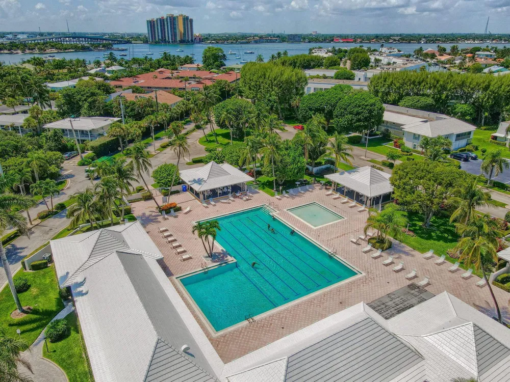 1251 Sugar Sands Boulevard #125 Singer Island, FL 33404