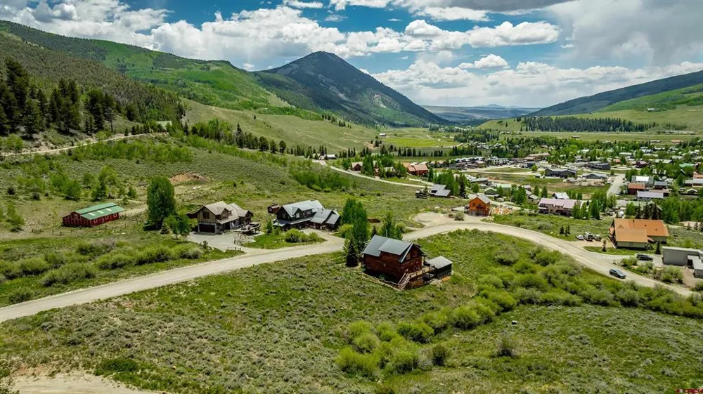 1759 Bryant Avenue Crested Butte, CO 81224