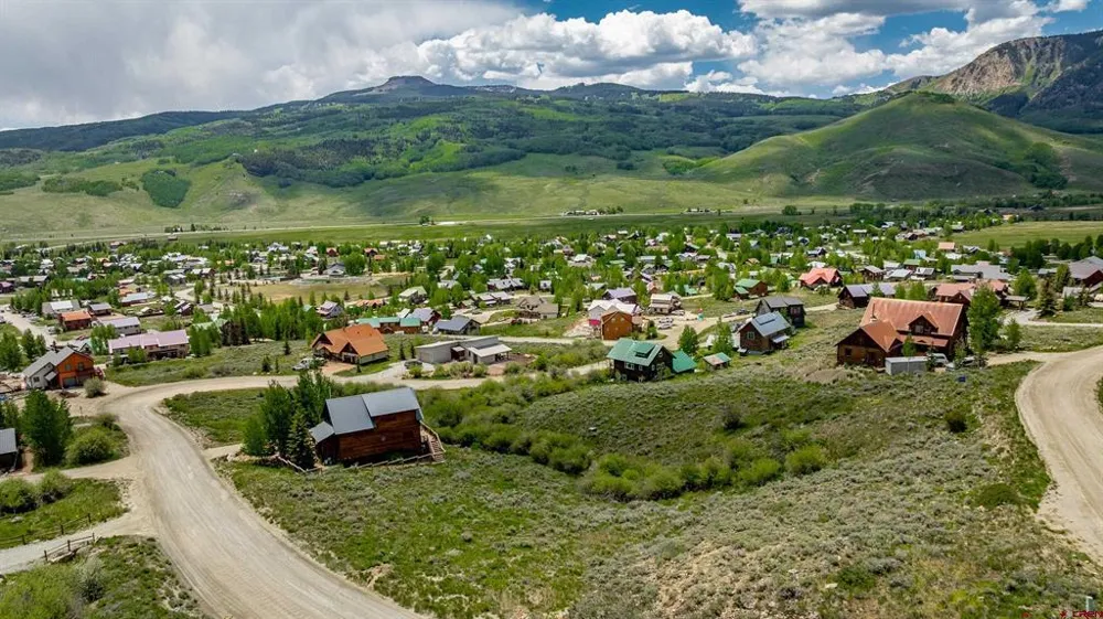 1759 Bryant Avenue Crested Butte, CO 81224