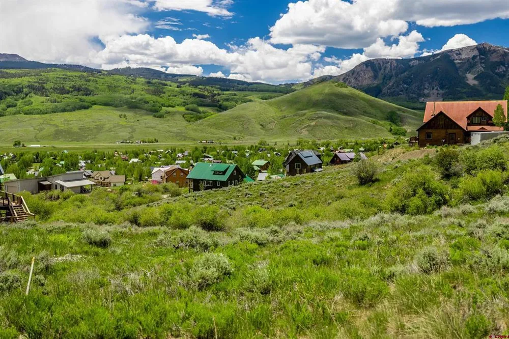 1759 Bryant Avenue Crested Butte, CO 81224
