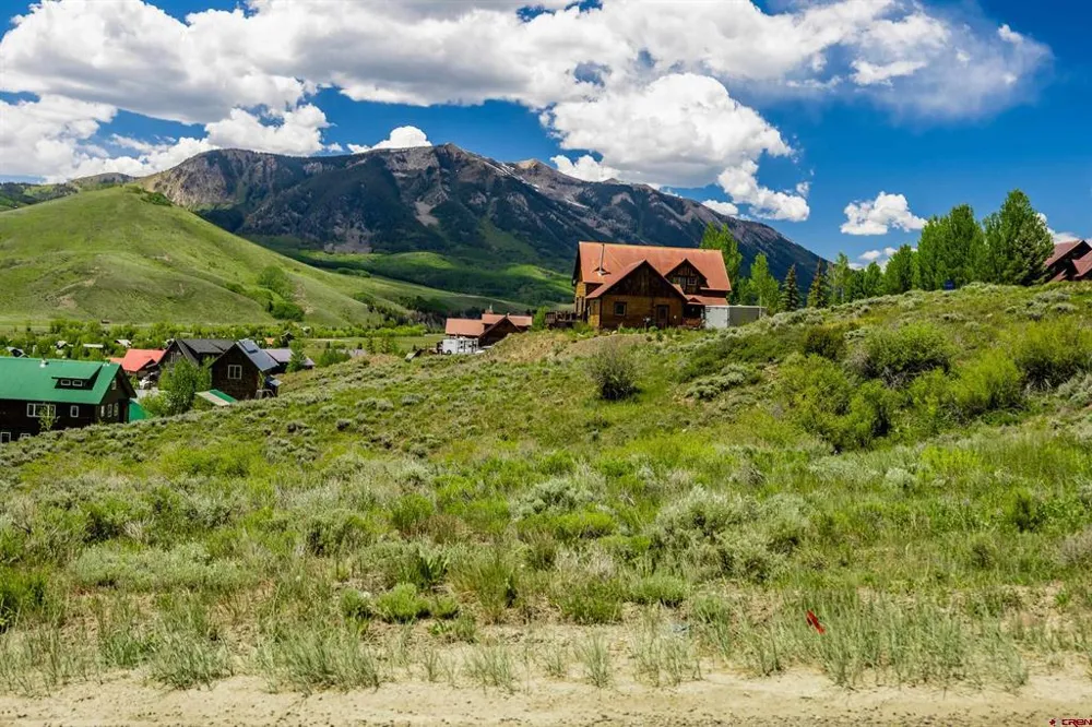1759 Bryant Avenue Crested Butte, CO 81224
