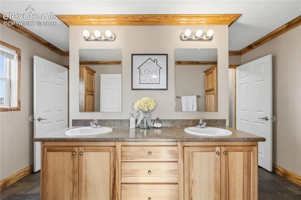 1088 Spotted Owl Way Calhan, CO 80808