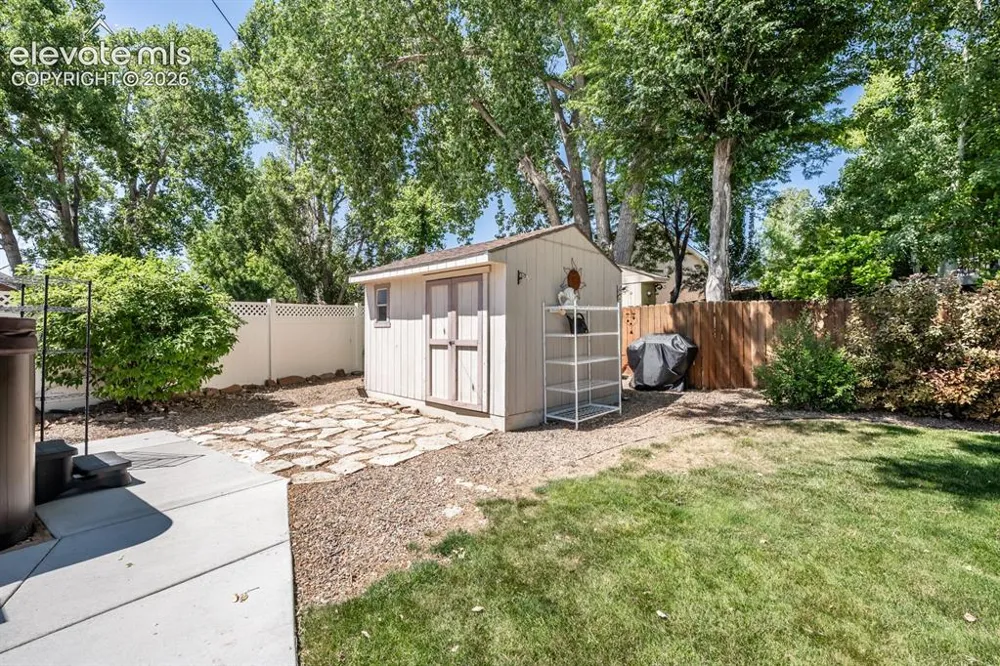 3321 Modesto Place Pueblo, CO 81005