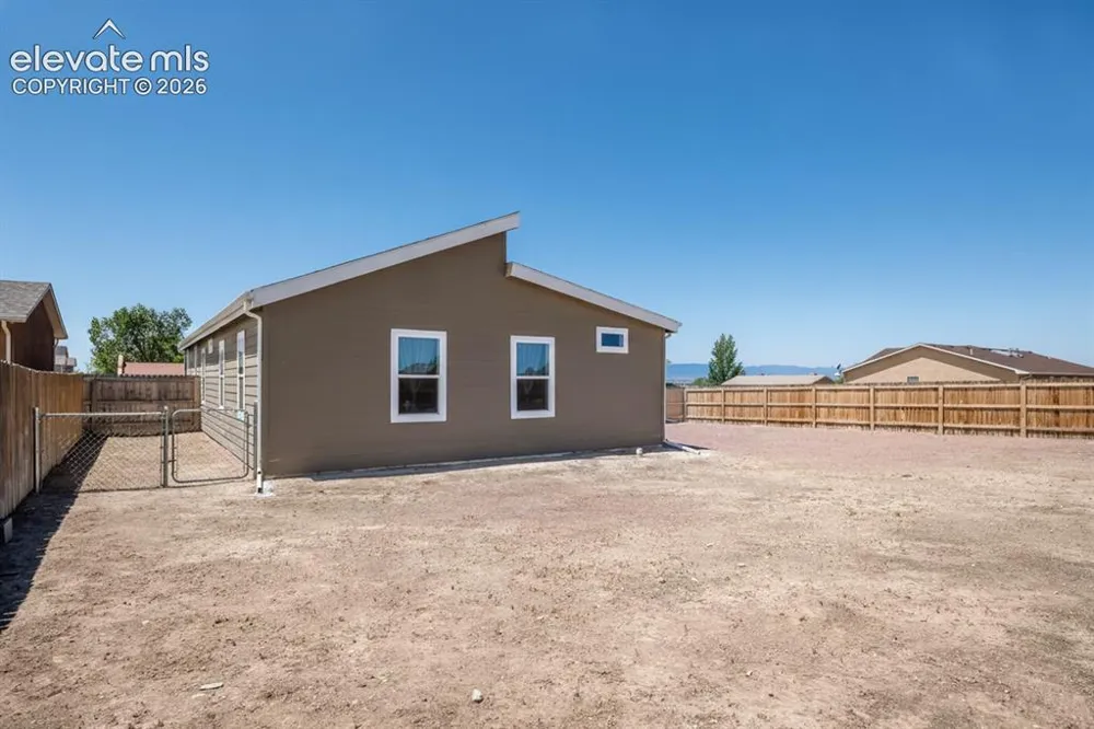 279 W Acorn Drive Pueblo West, CO 81007