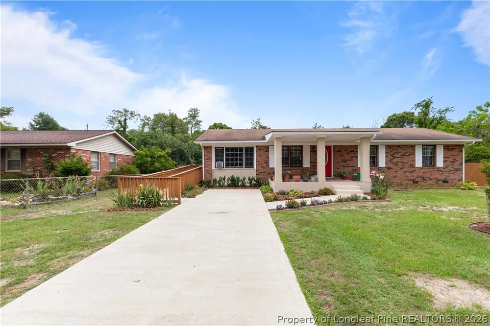 3643 Gloucester Drive Hope Mills, NC 28348