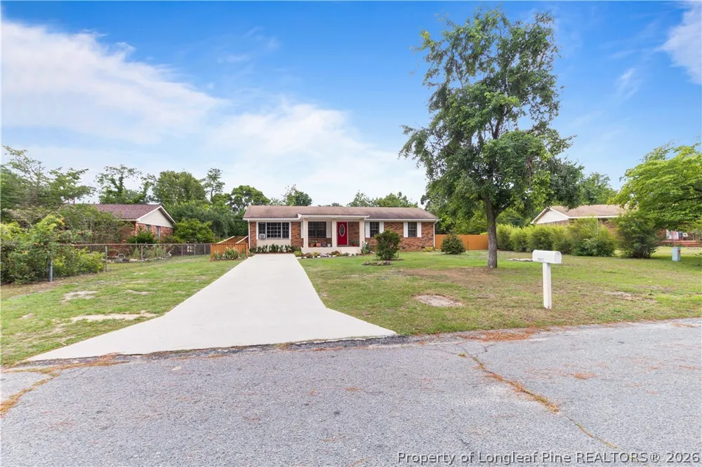 3643 Gloucester Drive Hope Mills, NC 28348