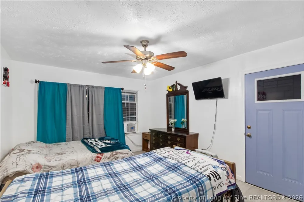 3643 Gloucester Drive Hope Mills, NC 28348