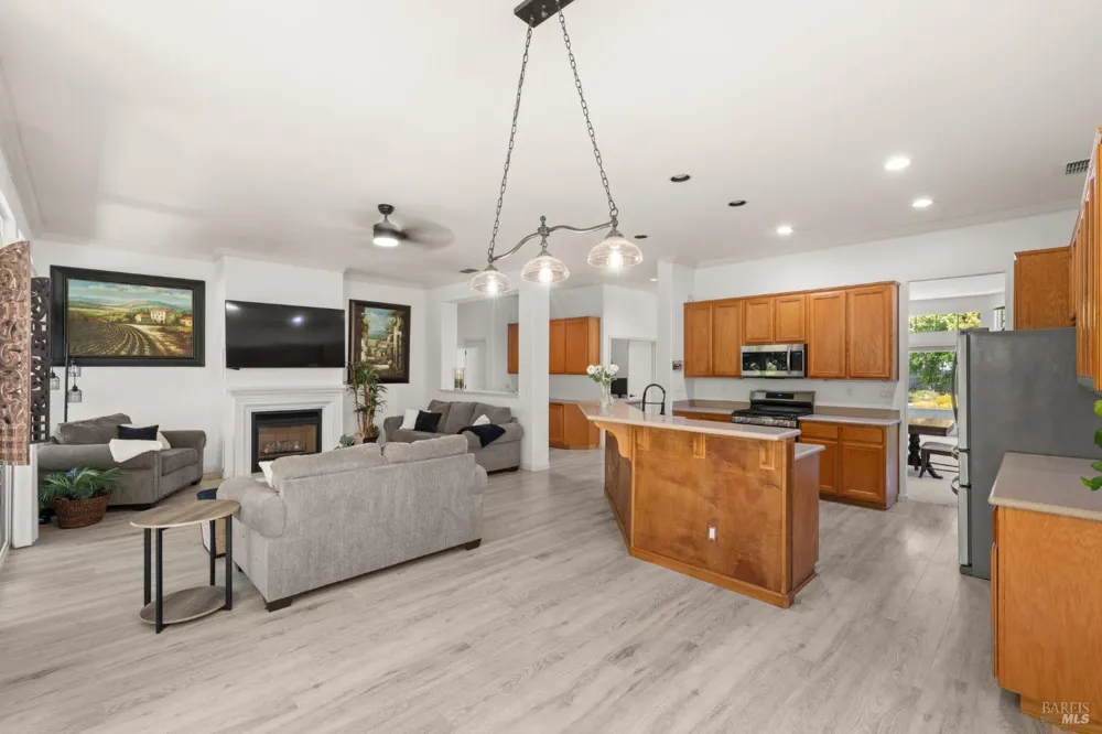 602 Summerset Drive Rio Vista, CA 94571