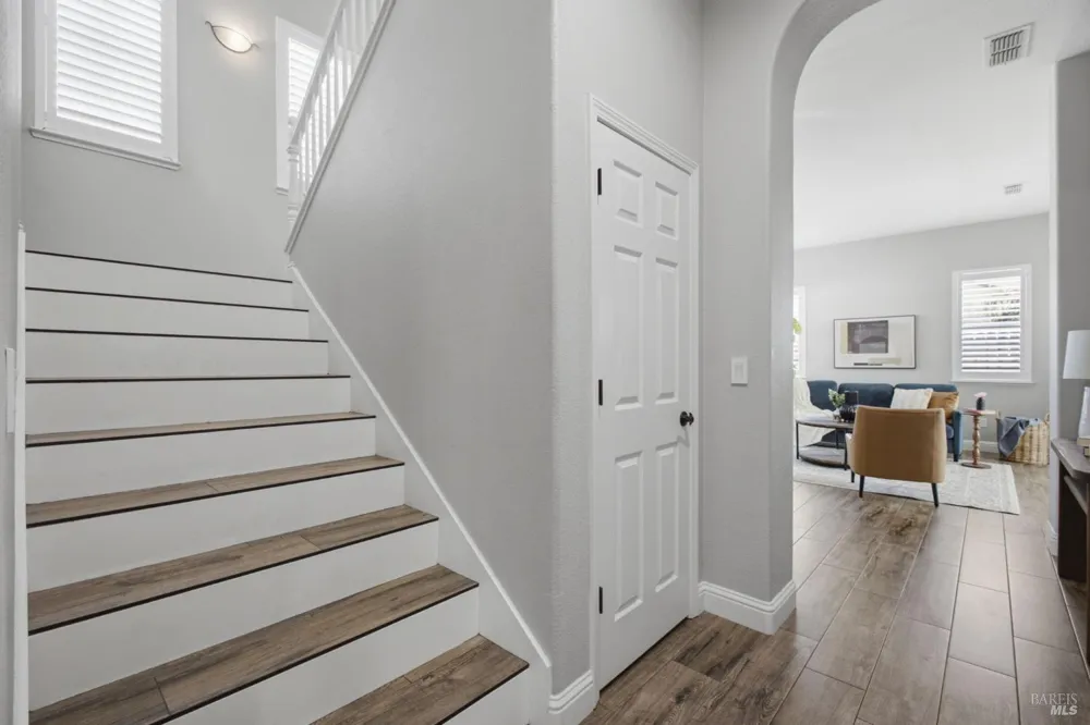 918 Shelter Cove Court Vacaville, CA 95688