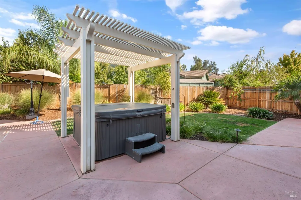 918 Shelter Cove Court Vacaville, CA 95688