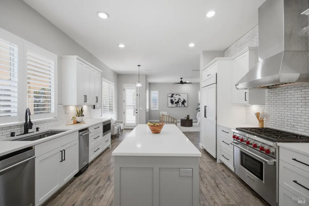 918 Shelter Cove Court Vacaville, CA 95688