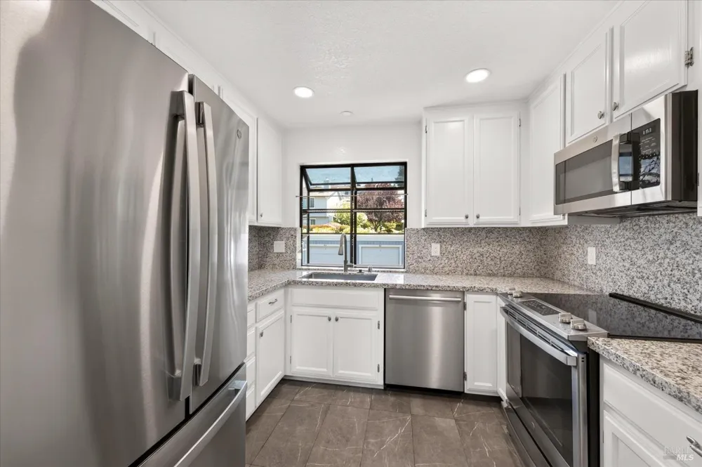 2002 Clearview Circle Benicia, CA 94510