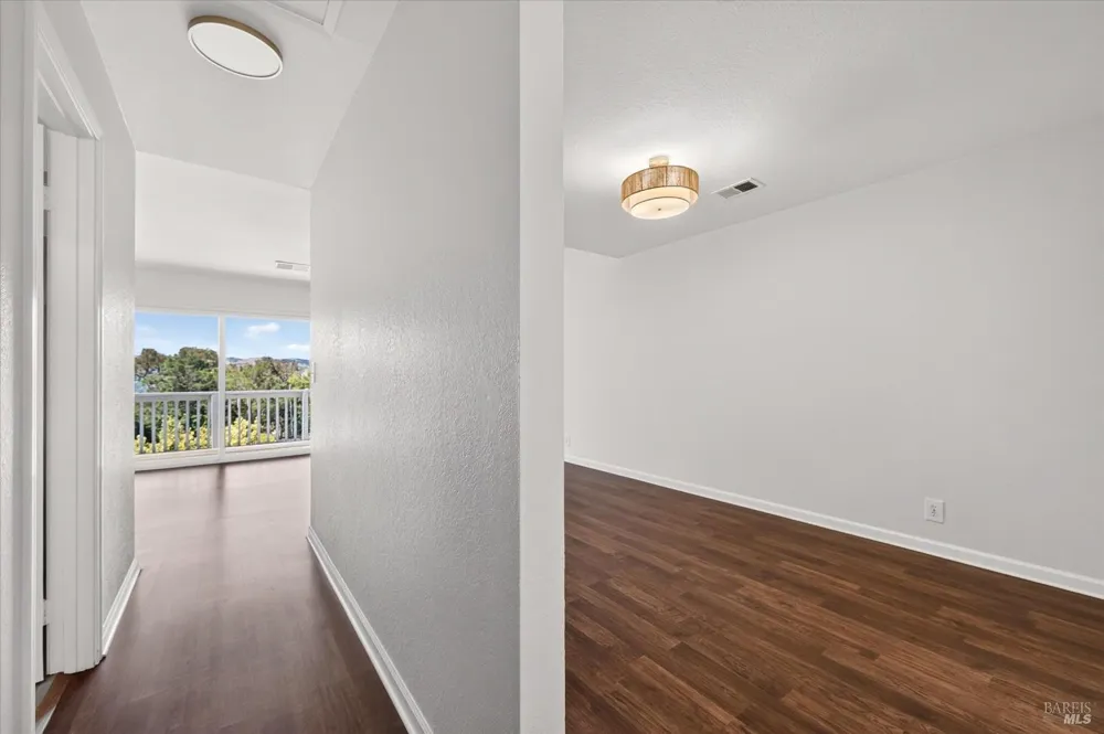 2002 Clearview Circle Benicia, CA 94510