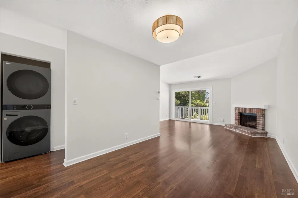 2002 Clearview Circle Benicia, CA 94510