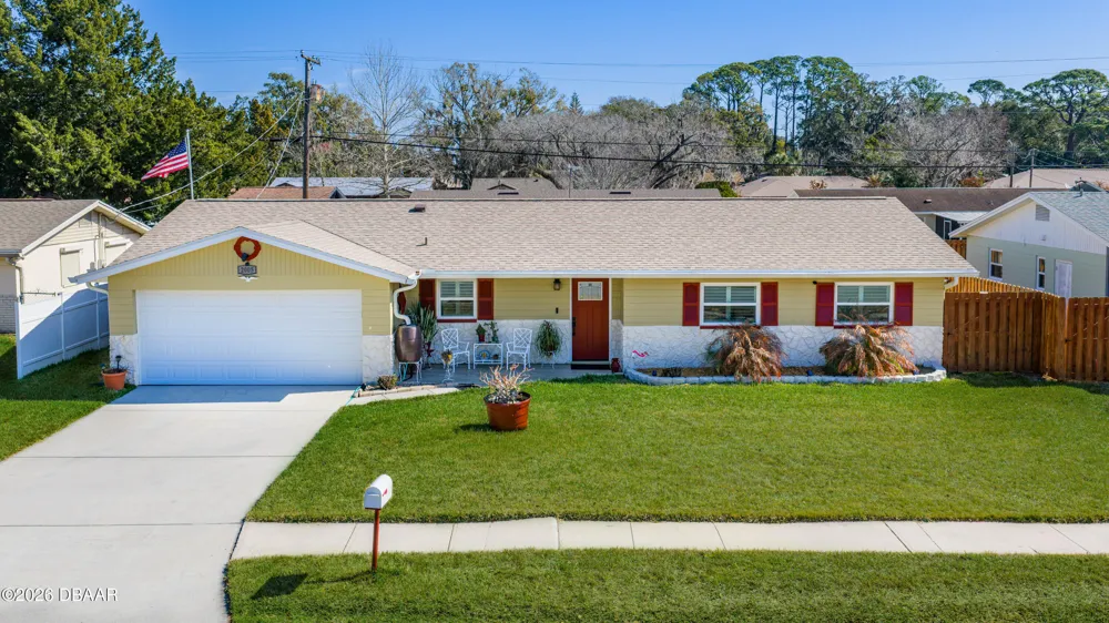 2005 Oriole Lane South Daytona, FL 32119