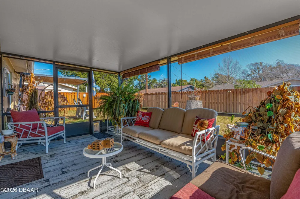2005 Oriole Lane South Daytona, FL 32119
