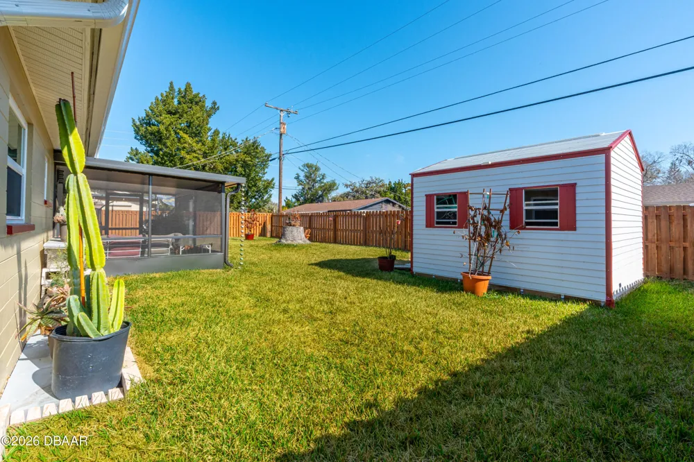2005 Oriole Lane South Daytona, FL 32119
