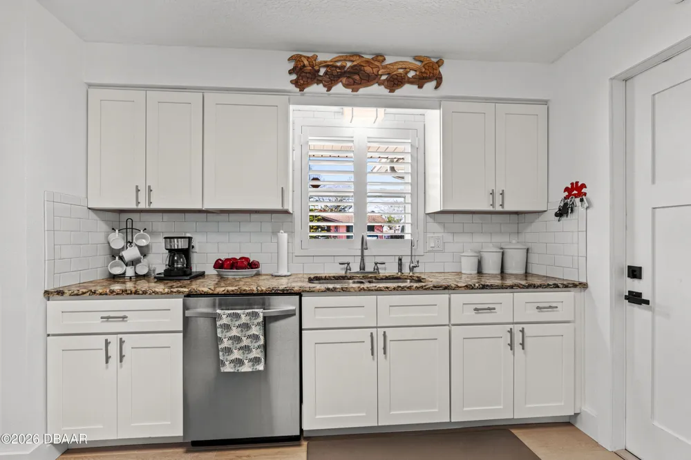 2005 Oriole Lane South Daytona, FL 32119