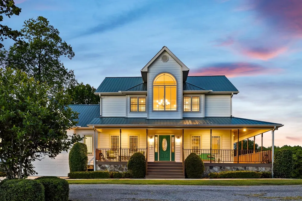 933 John Henry Lewis Road Dunlap, TN 37327