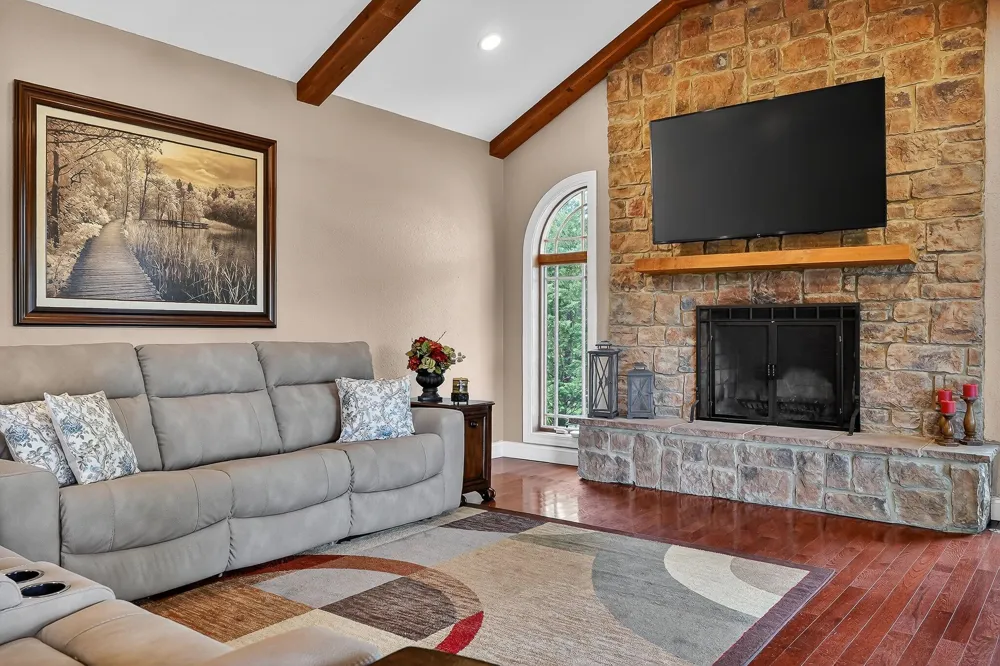 933 John Henry Lewis Road Dunlap, TN 37327