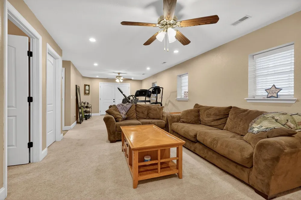 933 John Henry Lewis Road Dunlap, TN 37327